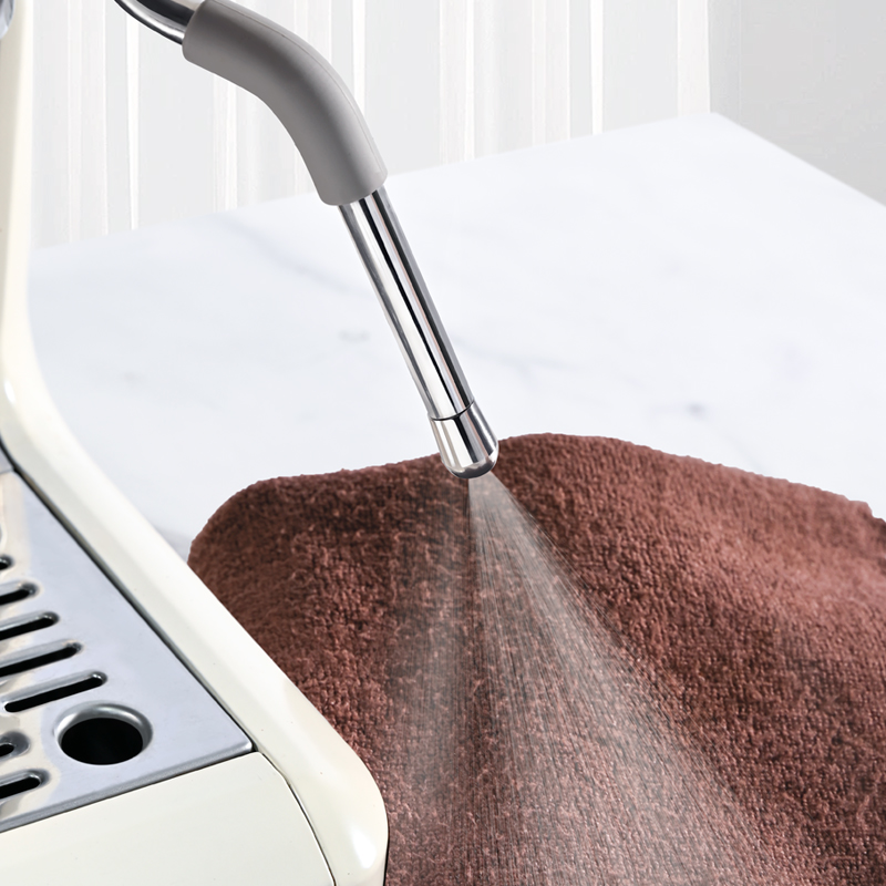 Buse à vapeur pour café Delong - Delonghi Espresso Magnifica avis et prix
