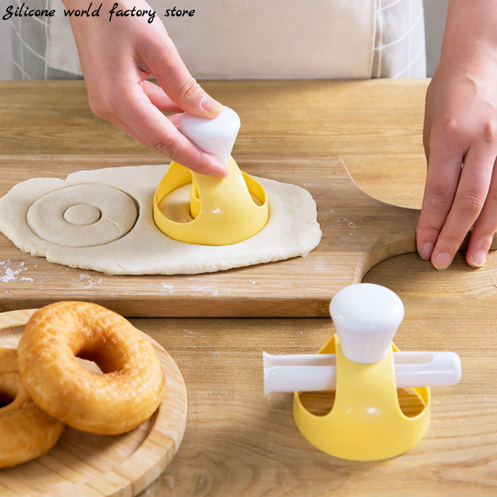 Moule en silicone pour dessert - Donut Mold Silicone avis et prix